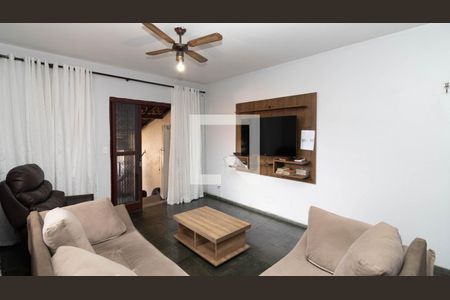 Sala de casa à venda com 3 quartos, 400m² em Jardim Cotinha, São Paulo