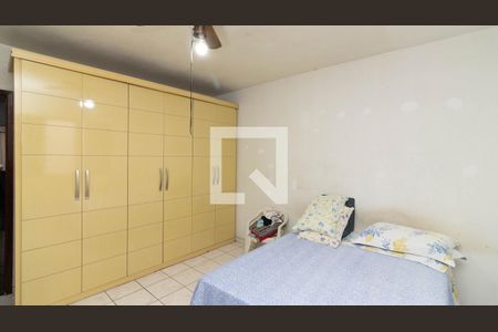 Suíte 1 de casa à venda com 3 quartos, 400m² em Jardim Cotinha, São Paulo
