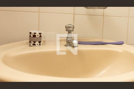 Casa à venda com 400m², 3 quartos e 4 vagas Casa à venda com 400m², 3 quartos e 4 vagasBanheiro da Suíte 1