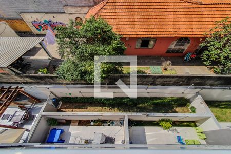 varanda vista de apartamento para alugar com 2 quartos, 45m² em Vila Monumento, São Paulo