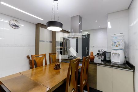 Casa à venda com 144m², 3 quartos e 4 vagas Casa à venda com 144m², 3 quartos e 4 vagasCopa e Cozinha