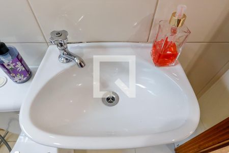 Casa à venda com 144m², 3 quartos e 4 vagas Casa à venda com 144m², 3 quartos e 4 vagasBanheiro de Serviço