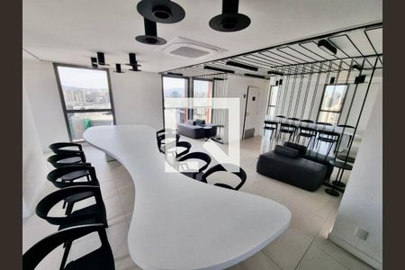 Studio para alugar com 17m², 1 quarto e sem vaga Studio para alugar com 17m², 1 quarto e sem vagaSalão de Festas