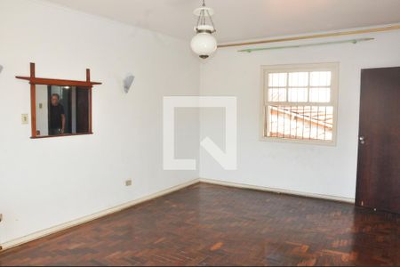 Casa à venda com 400m², 4 quartos e 4 vagas Casa à venda com 400m², 4 quartos e 4 vagasQuarto 02