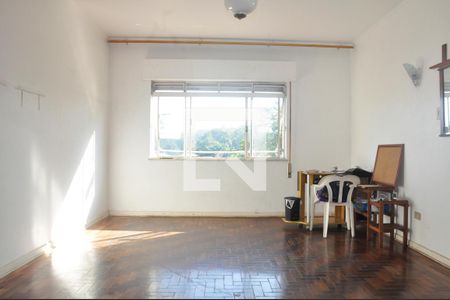 Casa à venda com 400m², 4 quartos e 4 vagas Casa à venda com 400m², 4 quartos e 4 vagasQuarto 02