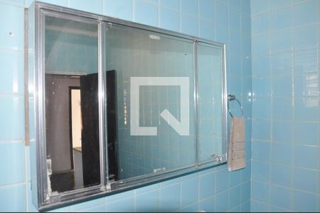 Casa à venda com 400m², 4 quartos e 4 vagas Casa à venda com 400m², 4 quartos e 4 vagasBanheiro