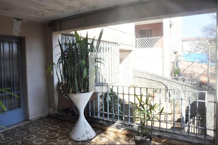 Casa à venda com 400m², 4 quartos e 4 vagas Casa à venda com 400m², 4 quartos e 4 vagasVaranda da Sala