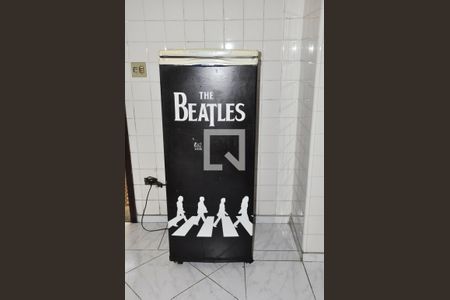 Casa à venda com 400m², 4 quartos e 4 vagas Casa à venda com 400m², 4 quartos e 4 vagasCozinha e Copa