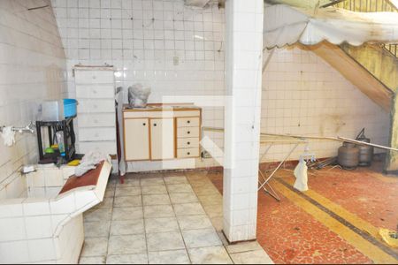 Casa à venda com 400m², 4 quartos e 4 vagas Casa à venda com 400m², 4 quartos e 4 vagasÁrea de Serviço