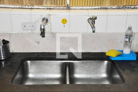 Casa à venda com 400m², 4 quartos e 4 vagas Casa à venda com 400m², 4 quartos e 4 vagasCozinha e Copa