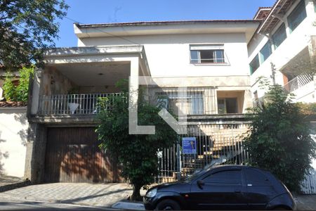 Casa à venda com 400m², 4 quartos e 4 vagas Casa à venda com 400m², 4 quartos e 4 vagasPlaquinha fachada