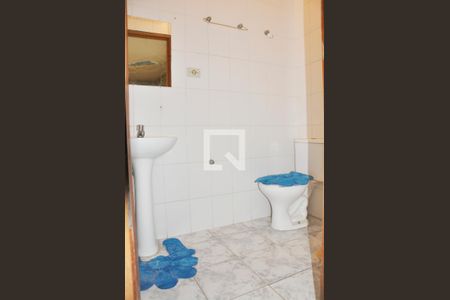 Casa à venda com 400m², 4 quartos e 4 vagas Casa à venda com 400m², 4 quartos e 4 vagasBanheiro