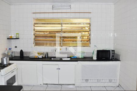 Casa à venda com 400m², 4 quartos e 4 vagas Casa à venda com 400m², 4 quartos e 4 vagasCozinha e Copa