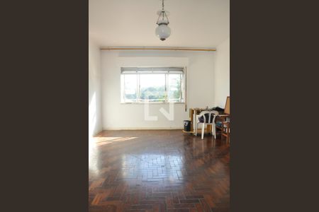 Casa à venda com 400m², 4 quartos e 4 vagas Casa à venda com 400m², 4 quartos e 4 vagasQuarto 02