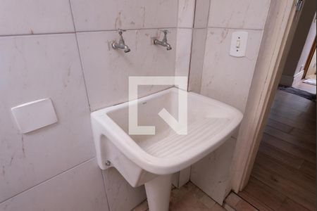 Casa à venda com 250m², 3 quartos e 3 vagas Casa à venda com 250m², 3 quartos e 3 vagasÁrea de Serviço