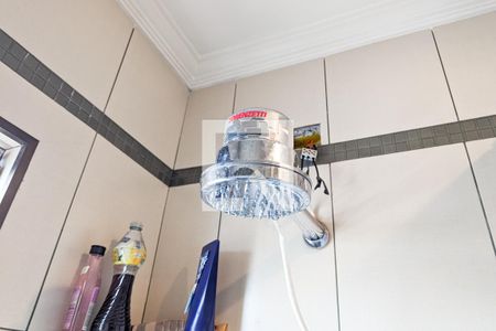 Casa à venda com 200m², 3 quartos e 3 vagasBanheiro da edícula