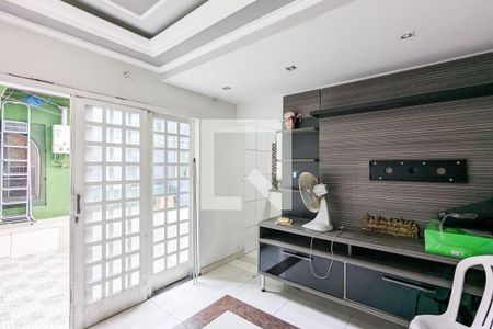 Casa à venda com 200m², 3 quartos e 3 vagasSala da edícula