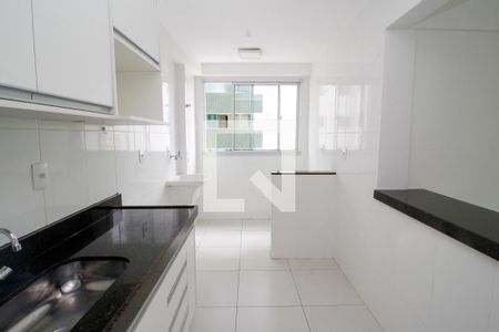Cozinha de apartamento à venda com 2 quartos, 58m² em União, Belo Horizonte
