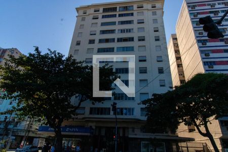 Apartamento à venda com 167m², 3 quartos e sem vaga Apartamento à venda com 167m², 3 quartos e sem vagaFachada