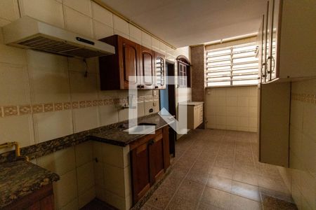 Apartamento à venda com 167m², 3 quartos e sem vaga Apartamento à venda com 167m², 3 quartos e sem vagaCozinha