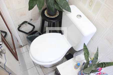 Casa para alugar com 135m², 2 quartos e 2 vagasBanheiro da Suíte