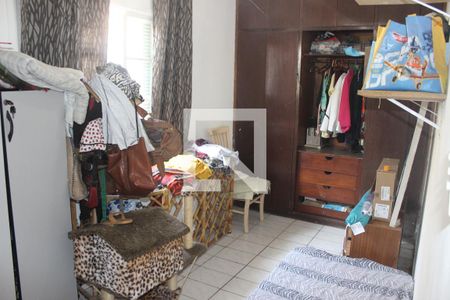 Quarto 1 de casa para alugar com 2 quartos, 135m² em Vila Voturuá, São Vicente