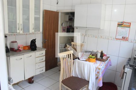 Casa para alugar com 135m², 2 quartos e 2 vagasCozinha