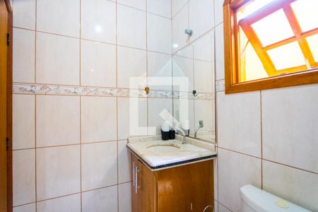 Casa à venda com 550m², 3 quartos e 2 vagasBanheiro social