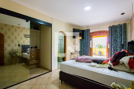 Quarto 1 - Suíte de casa à venda com 3 quartos, 550m² em Jardim Las Vegas, Santo André