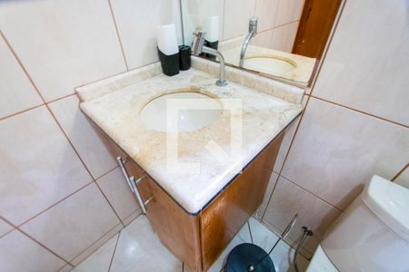 Casa à venda com 550m², 3 quartos e 2 vagasBanheiro social