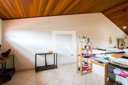 Casa à venda com 550m², 3 quartos e 2 vagasSótão