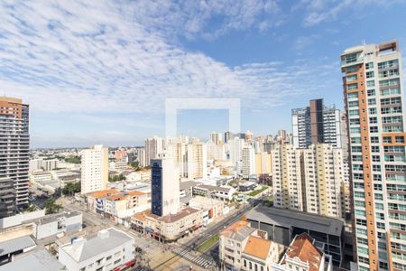 Vista da Varanda de kitnet/studio para alugar com 1 quarto, 33m² em Centro, Curitiba