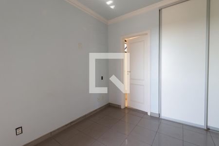 Apartamento para alugar com 132m², 4 quartos e 1 vagaSuíte
