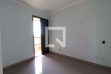 Apartamento para alugar com 132m², 4 quartos e 1 vagaSuíte