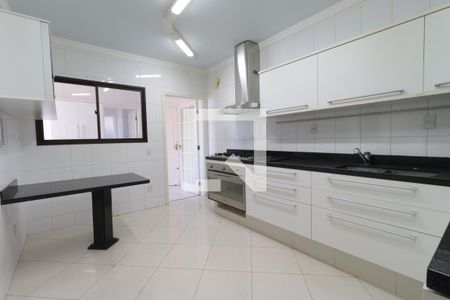 Apartamento para alugar com 132m², 4 quartos e 1 vagaCozinha
