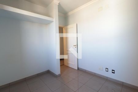 Apartamento para alugar com 132m², 4 quartos e 1 vagaQuarto 2