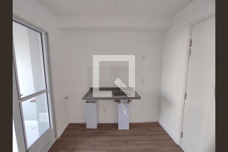 Sala/Cozinha de apartamento para alugar com 2 quartos, 32m² em Água Branca, São Paulo