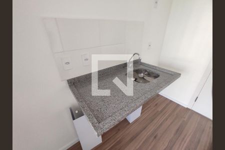 Sala/Cozinha de apartamento para alugar com 2 quartos, 32m² em Água Branca, São Paulo