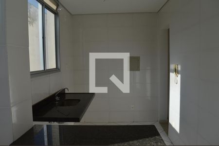 Apartamento à venda com 52m², 2 quartos e 2 vagasCozinha