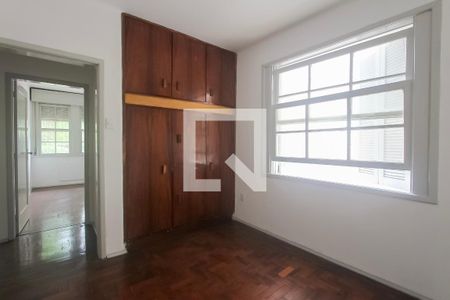 Suíte 1 de apartamento para alugar com 3 quartos, 60m² em Bom Fim, Porto Alegre
