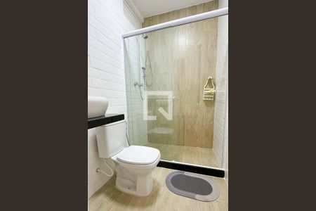 Banheiro social - box de apartamento à venda com 1 quarto, 45m² em Copacabana, Rio de Janeiro