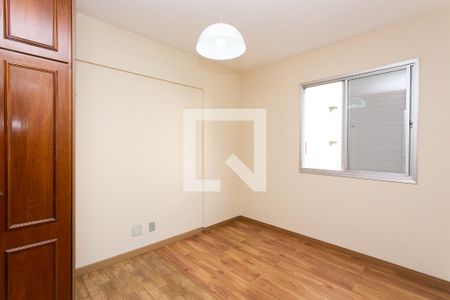 Quarto 1 de apartamento para alugar com 2 quartos, 58m² em Vila Gomes Cardim, São Paulo