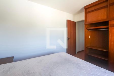 Quarto de apartamento para alugar com 1 quarto, 60m² em Passo da Areia, Porto Alegre