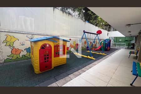 Apartamento para alugar com 96m², 2 quartos e 1 vagaPlayground