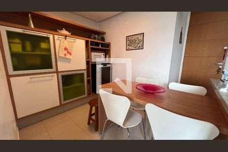 Apartamento para alugar com 96m², 2 quartos e 1 vagaCopa