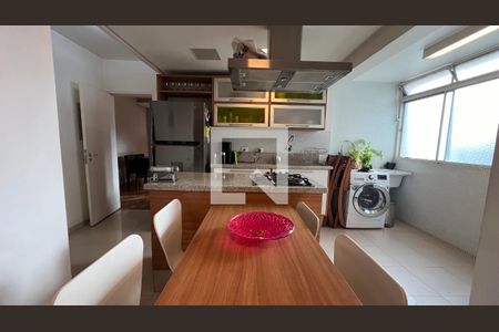 Apartamento para alugar com 96m², 2 quartos e 1 vagaCopa