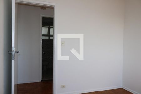 Quarto 1 de apartamento para alugar com 3 quartos, 80m² em Santo Antônio, São Caetano do Sul