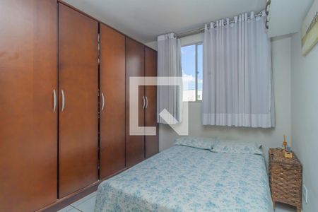 Quarto de apartamento à venda com 2 quartos, 45m² em Sagrada Família, Belo Horizonte