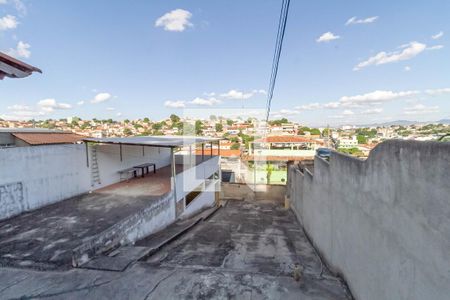 Vista da varanda da sala de casa à venda com 3 quartos, 360m² em Cenaculo, Belo Horizonte