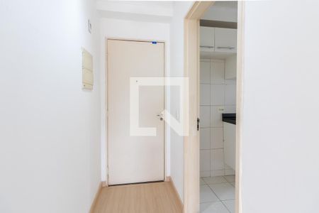 Apartamento para alugar com 42m², 2 quartos e sem vaga Apartamento para alugar com 42m², 2 quartos e sem vagaCorredor
